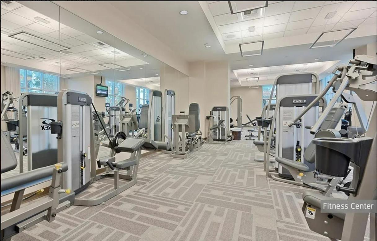 Signature Mgm Suite With Strip And Sphere View Лас Вегас Екстериор снимка